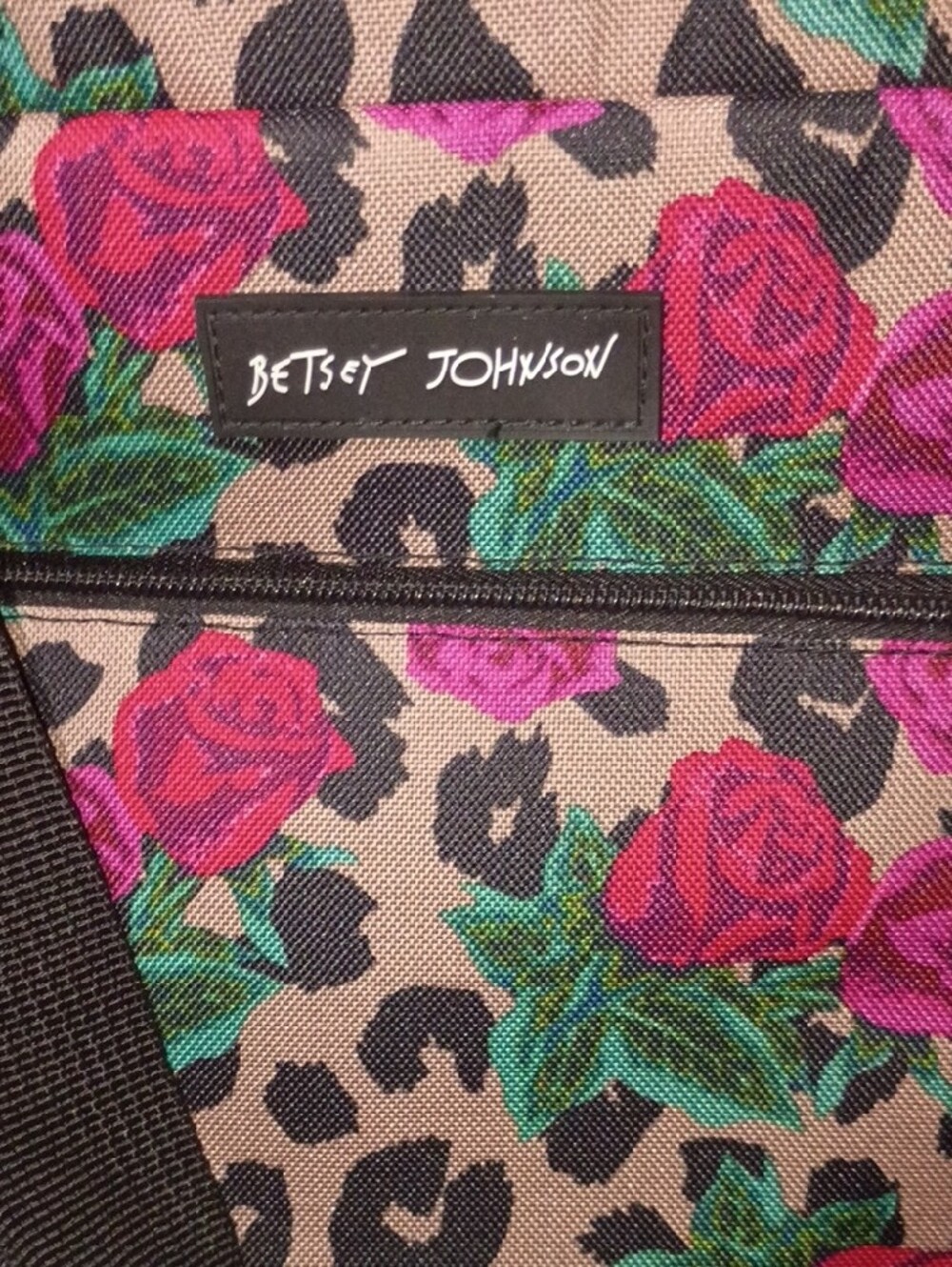 Betsey Johnson Leopard Rose Print Travel Bag in Pink, Green, Black - Picture 7 of 10